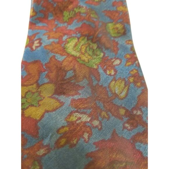 Nautica Tie Mens Dark Colors Floral Pattern 100% Silk Made in the USA Neckwear - Picture 3 of 7